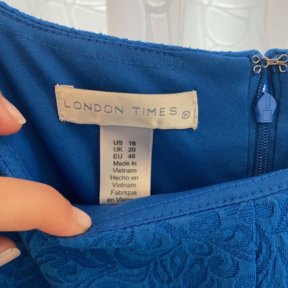 London Times dress - Picture 3 of 5
